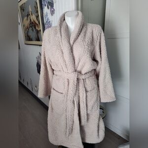 Pottery Barn Faux Sherpa Women's Size Large Robe Excellent Cond Soft Warm Cozy